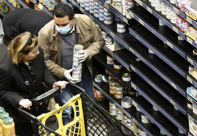 戰(zhàn)疫下全球經(jīng)濟展望 代理代辦行業(yè)的挑戰(zhàn)與機遇